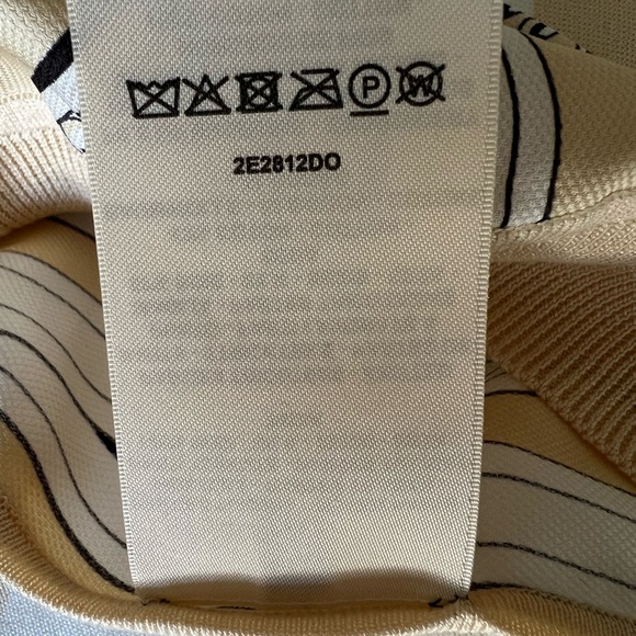 Hermes Pull Up Long Sleeve Twillane - Picture 5 of 6